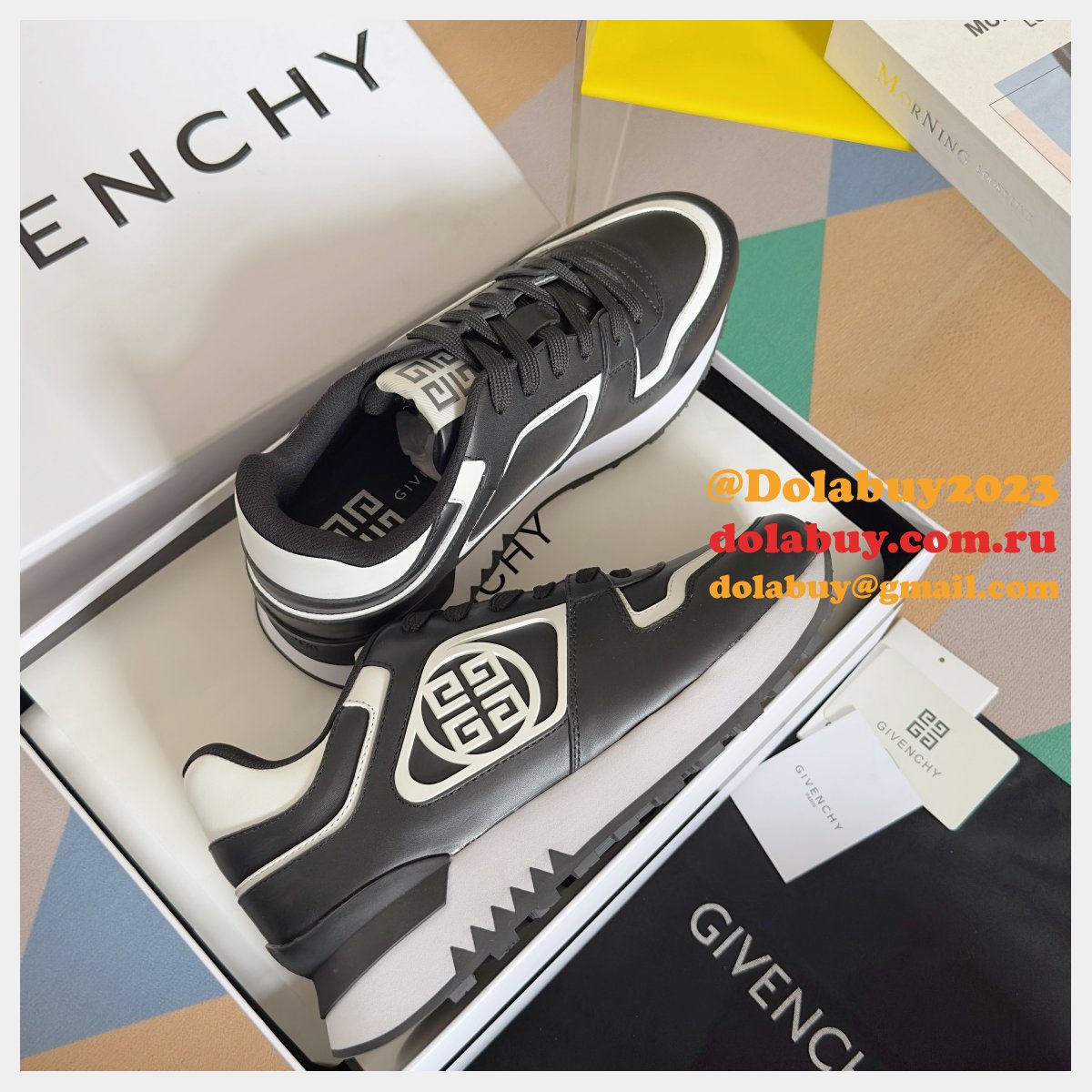 Wholesale GIVENCHY Spectre runner sneakers Perfect