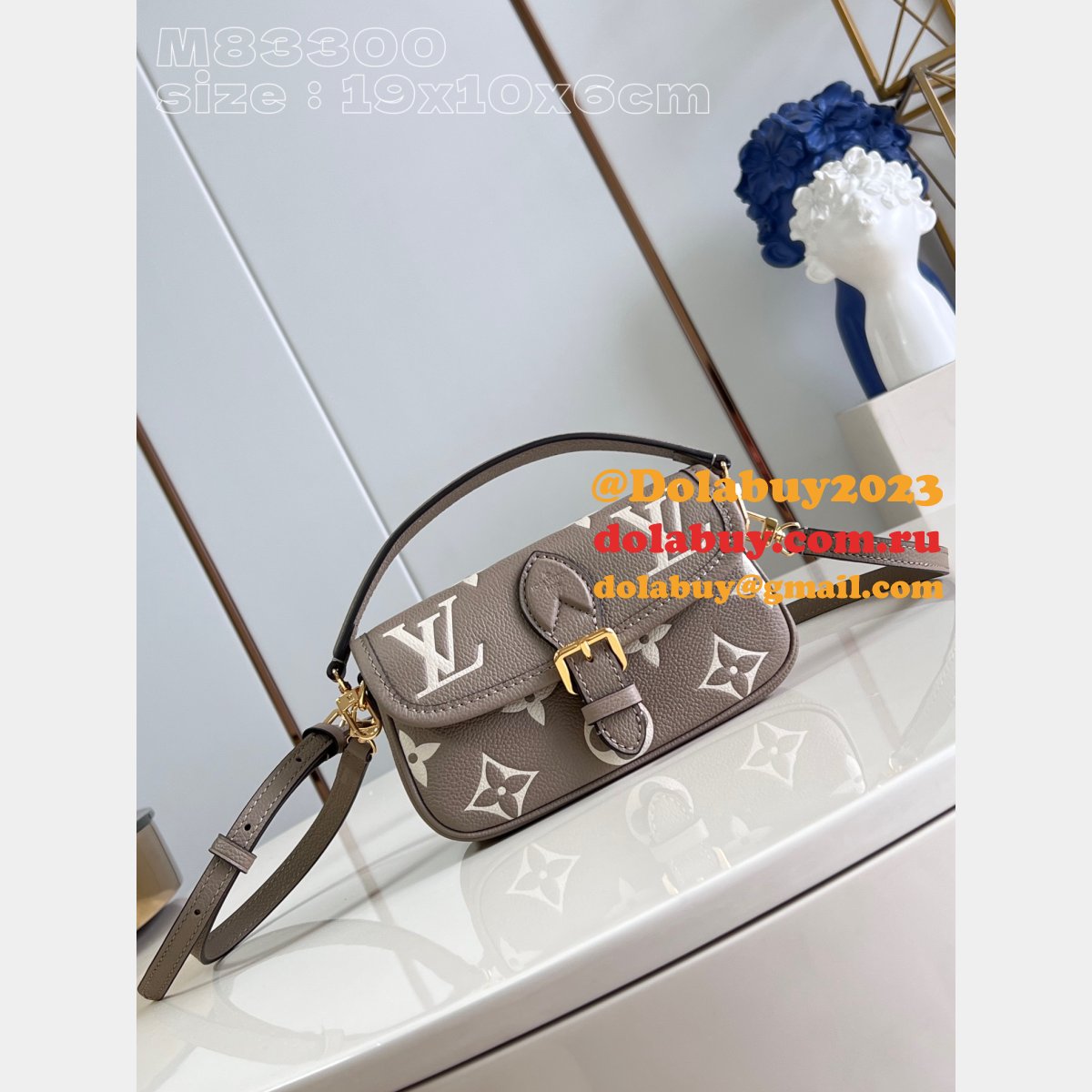Nano Diane Bicolor M83300 Replica New Arrival Louis Vuitton Bag