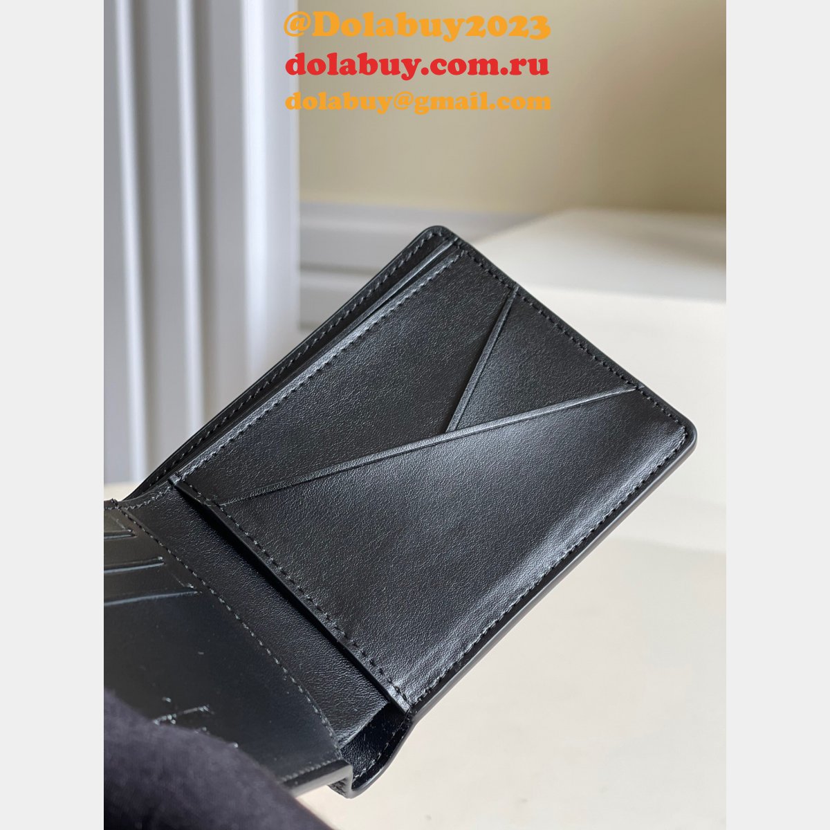 Louis Vuitton Multiple Wallet H26 M69829 Replica Black