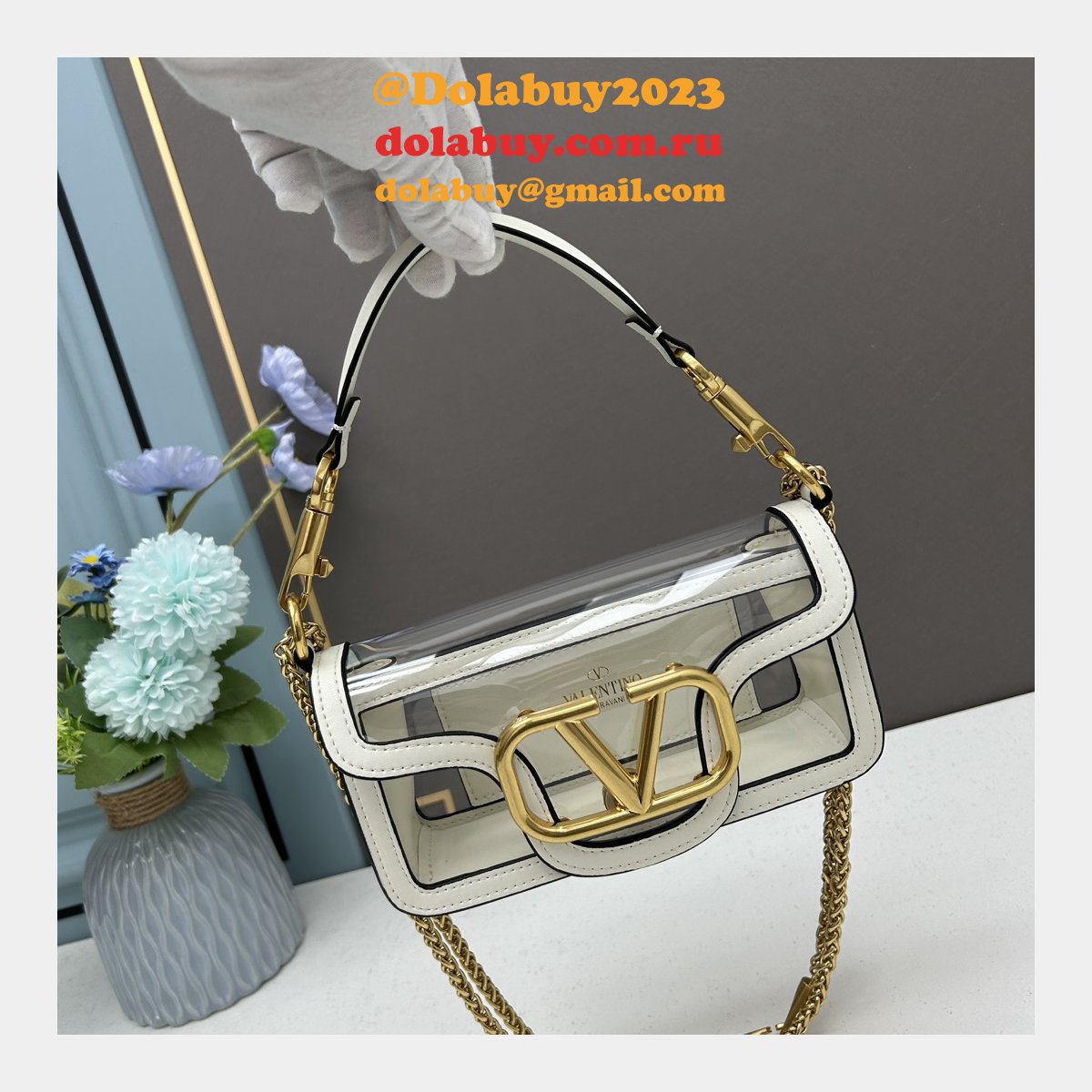 Fashion Valentino Garavani V Logo Signature handbag