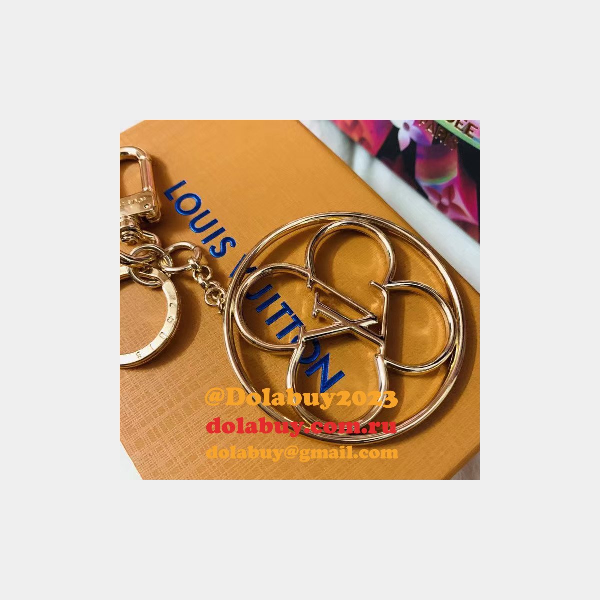 Louis Vuitton Flower Finesse Bag Charm M69002 Key Holder