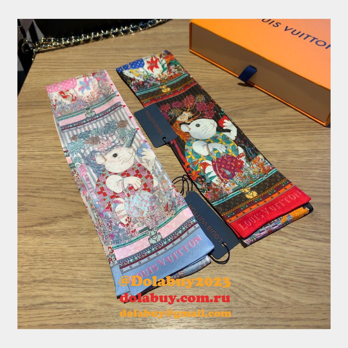 Louis Vuitton Silk Scarves & Wraps M76100 and M76101