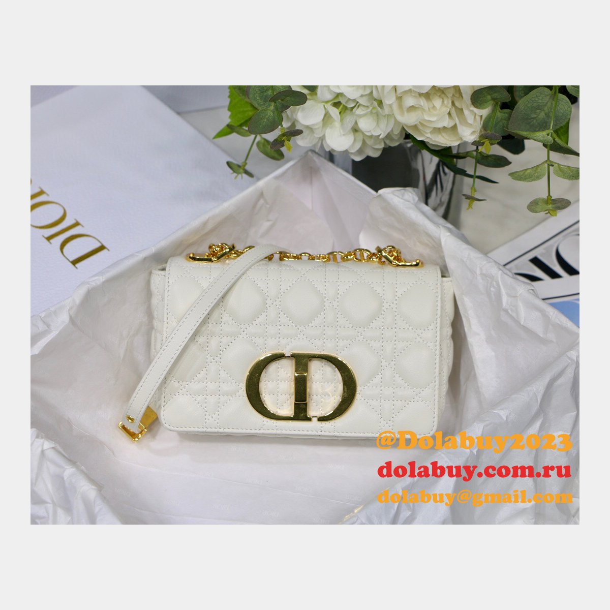 Dior Top Quality white Debuts the New Caro Bag