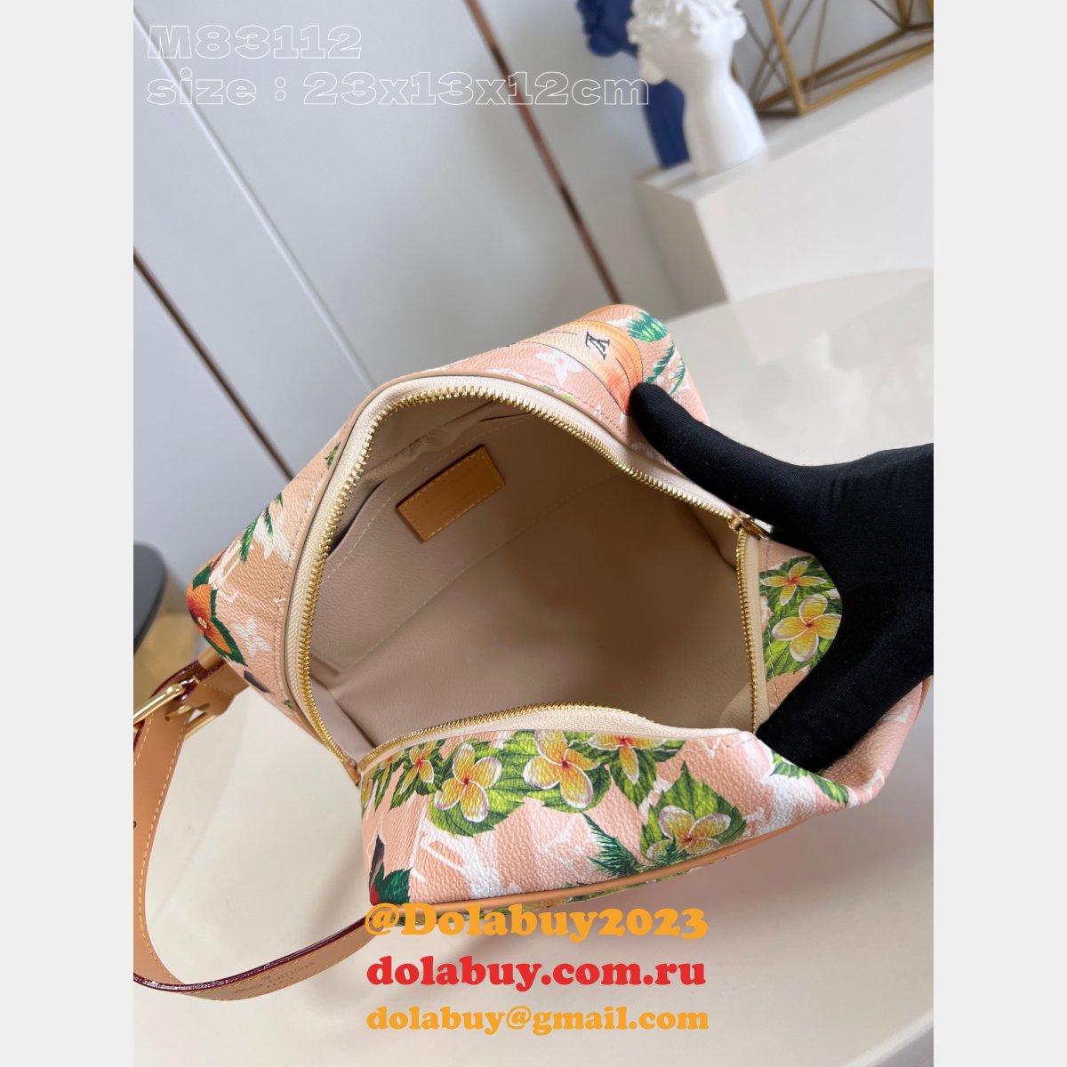 Locker Dopp Kit Louis Vuitton M83112 1:1 Mirror News Replicas Bag
