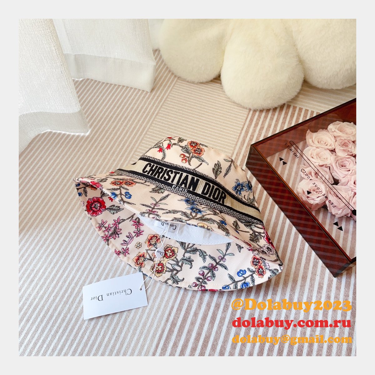 Best Christian Dior Colorblock bow Fisherman hat