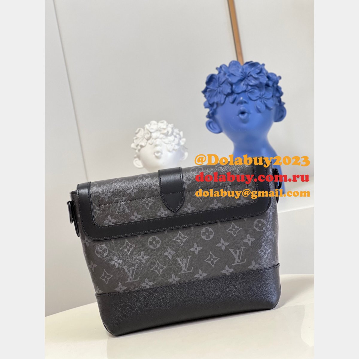 Wholesale Louis Vuitton Copy Saumur Messenger Monogram Eclipse M45911 Bags
