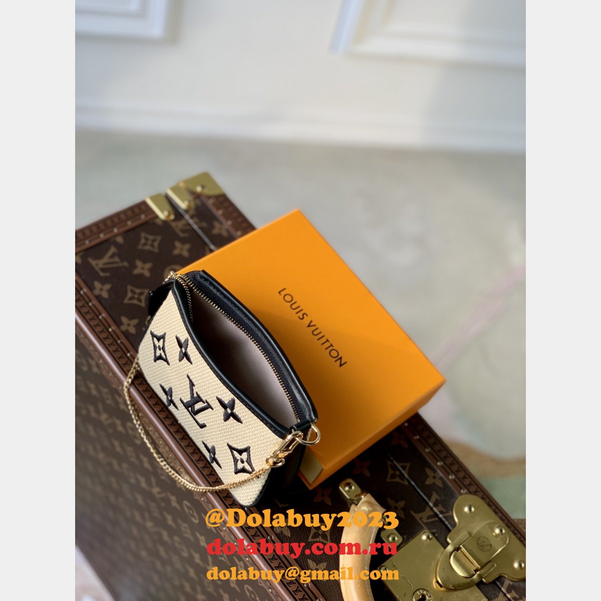Replica Pochette Accessoires M82472 Louis Vuitton Designer Bag
