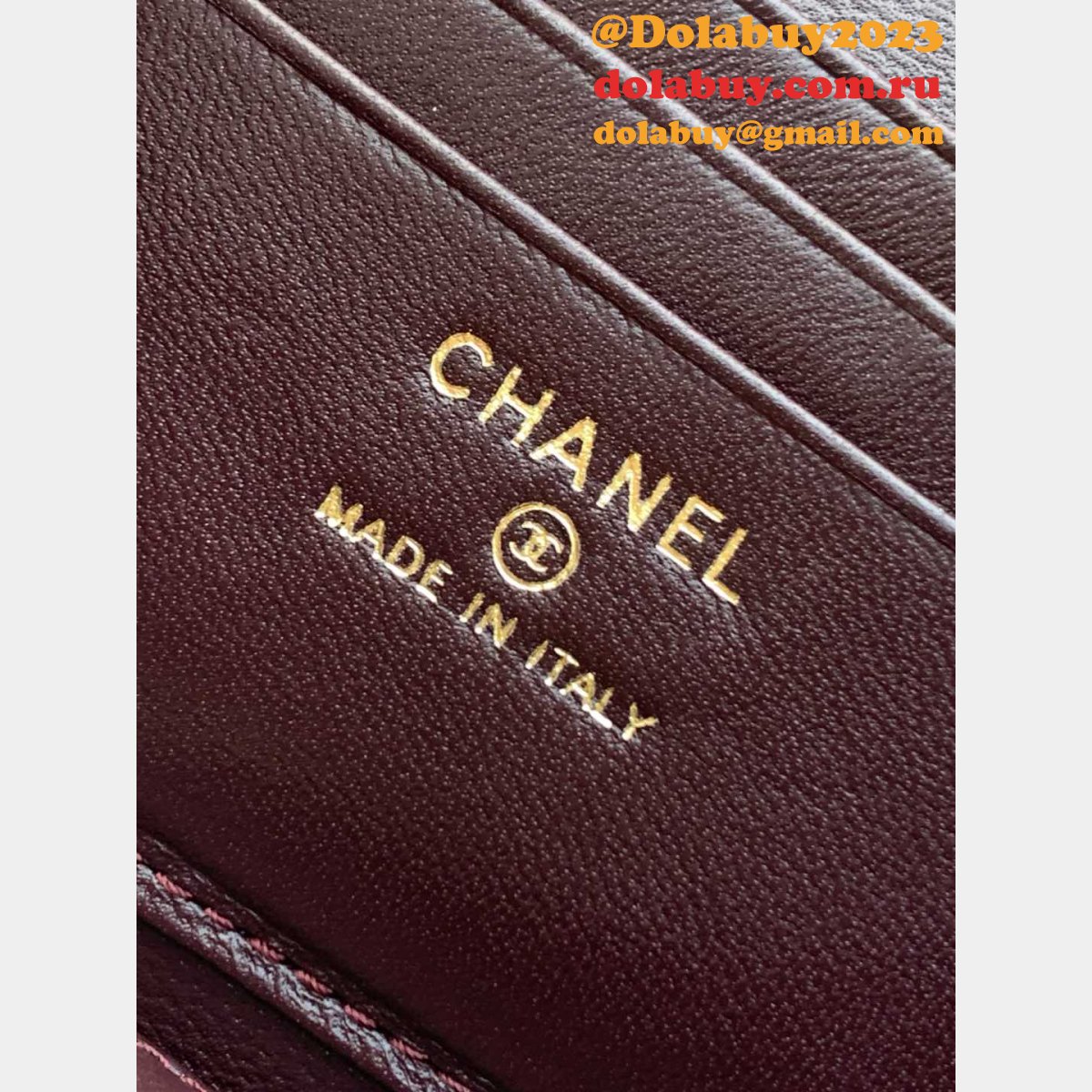Replica AP4168 Vanity Clutch With Chain Shiny 1:1 Mirror Bag