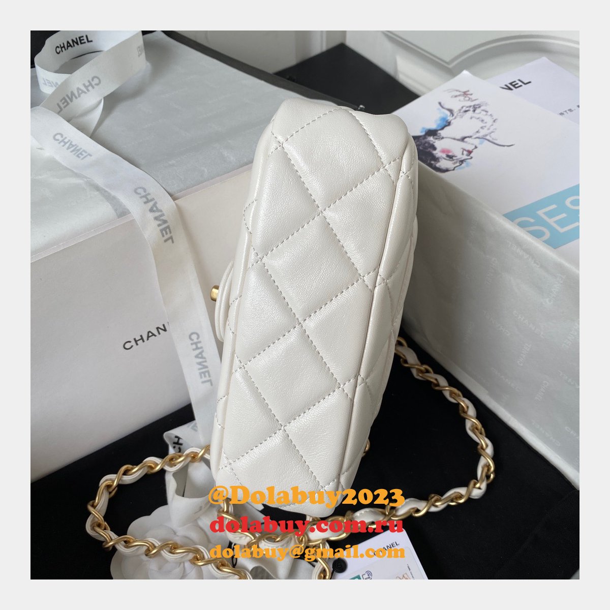 Perfect Copy Top Quality AS4012 Flap Black Replica Bag