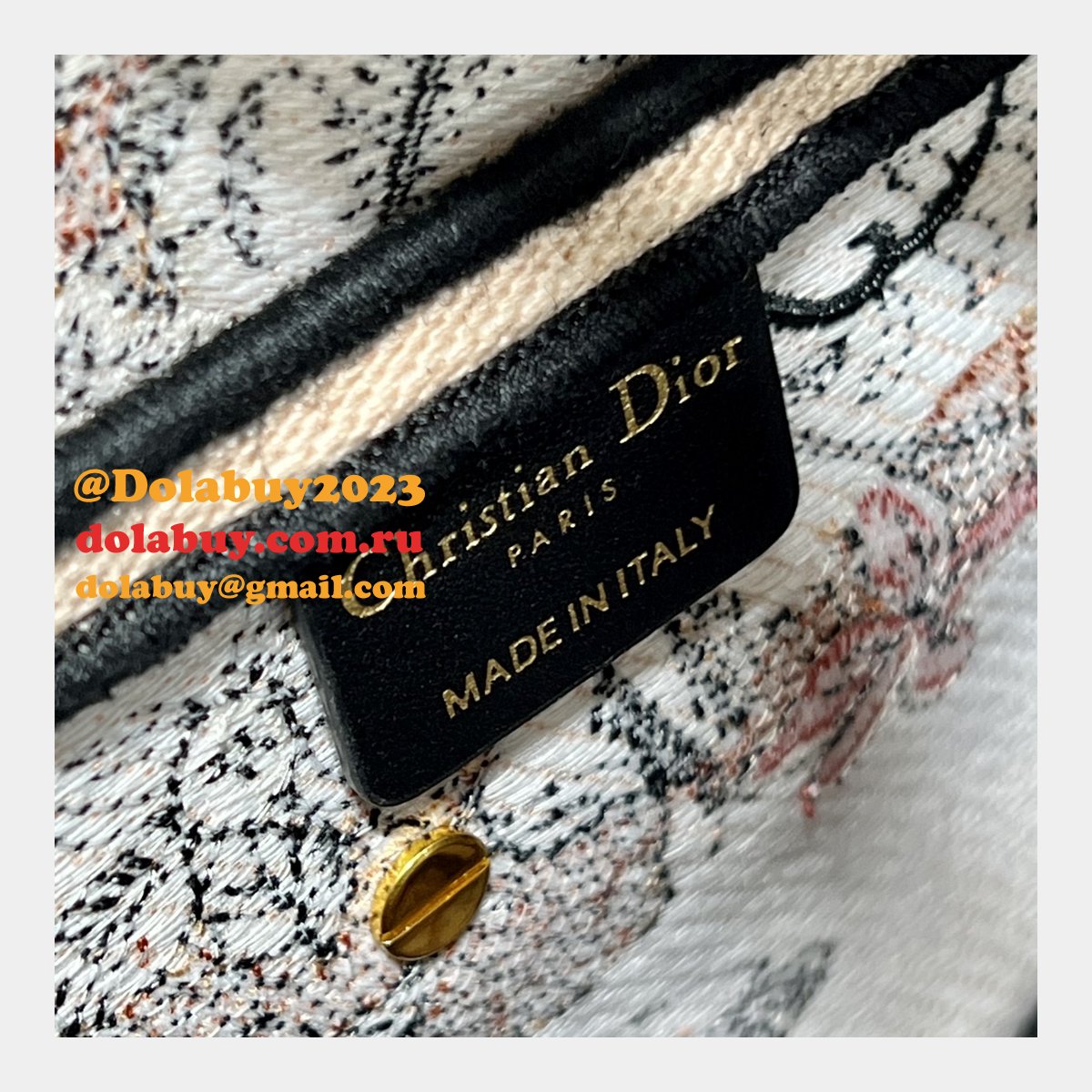Buying Designers Replicas Dior 9012/0446 Oblique Saddle Bag