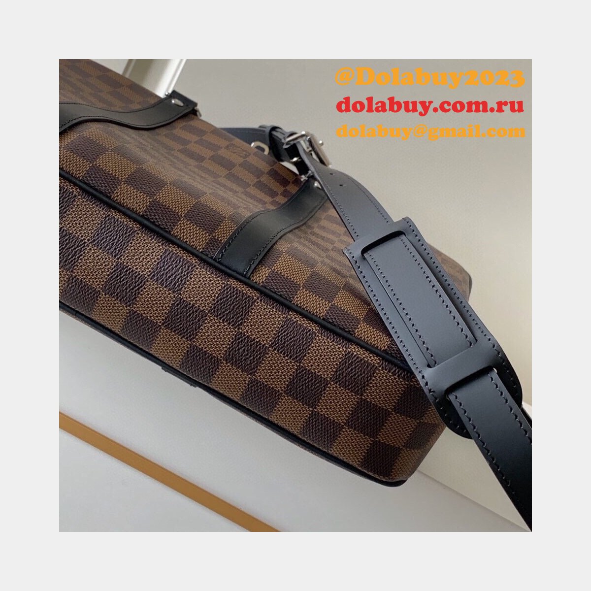 Louis Vuitton Porte-Documents Voyage PM Damier Ebene N41466