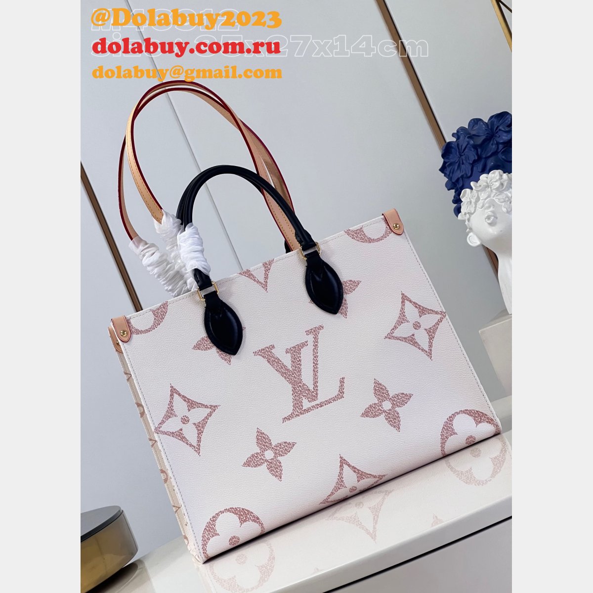 OnTheGo Monogram Canvas M46912 Knockoff Louis Vuitton Handbag