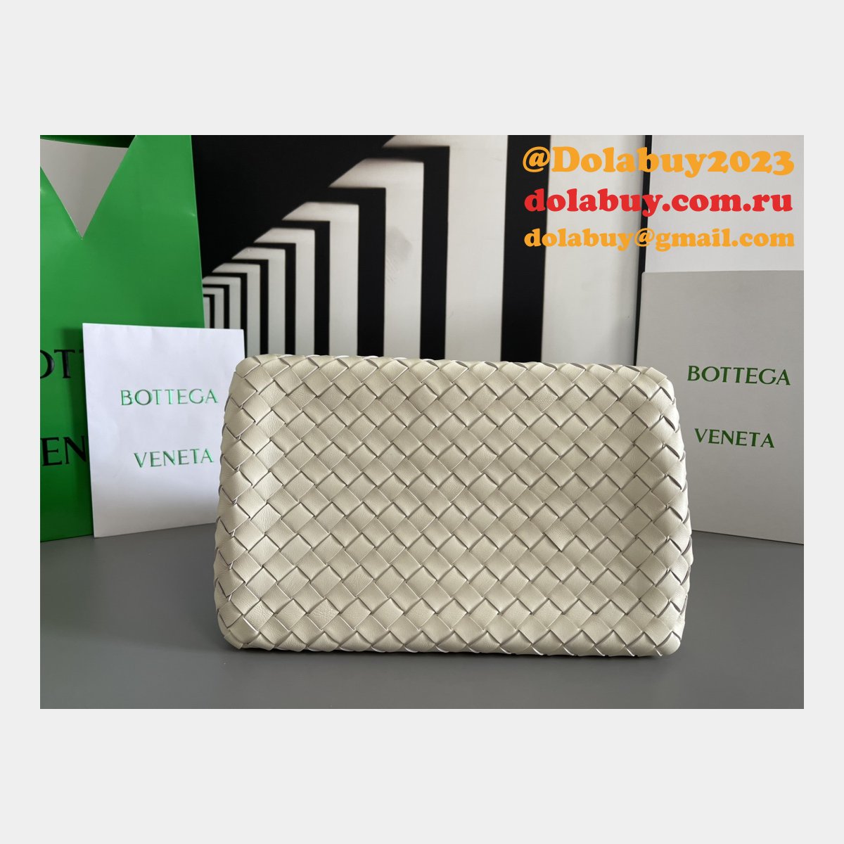 Luxury BV intrecciato 796571 Braided leather shoulder bag