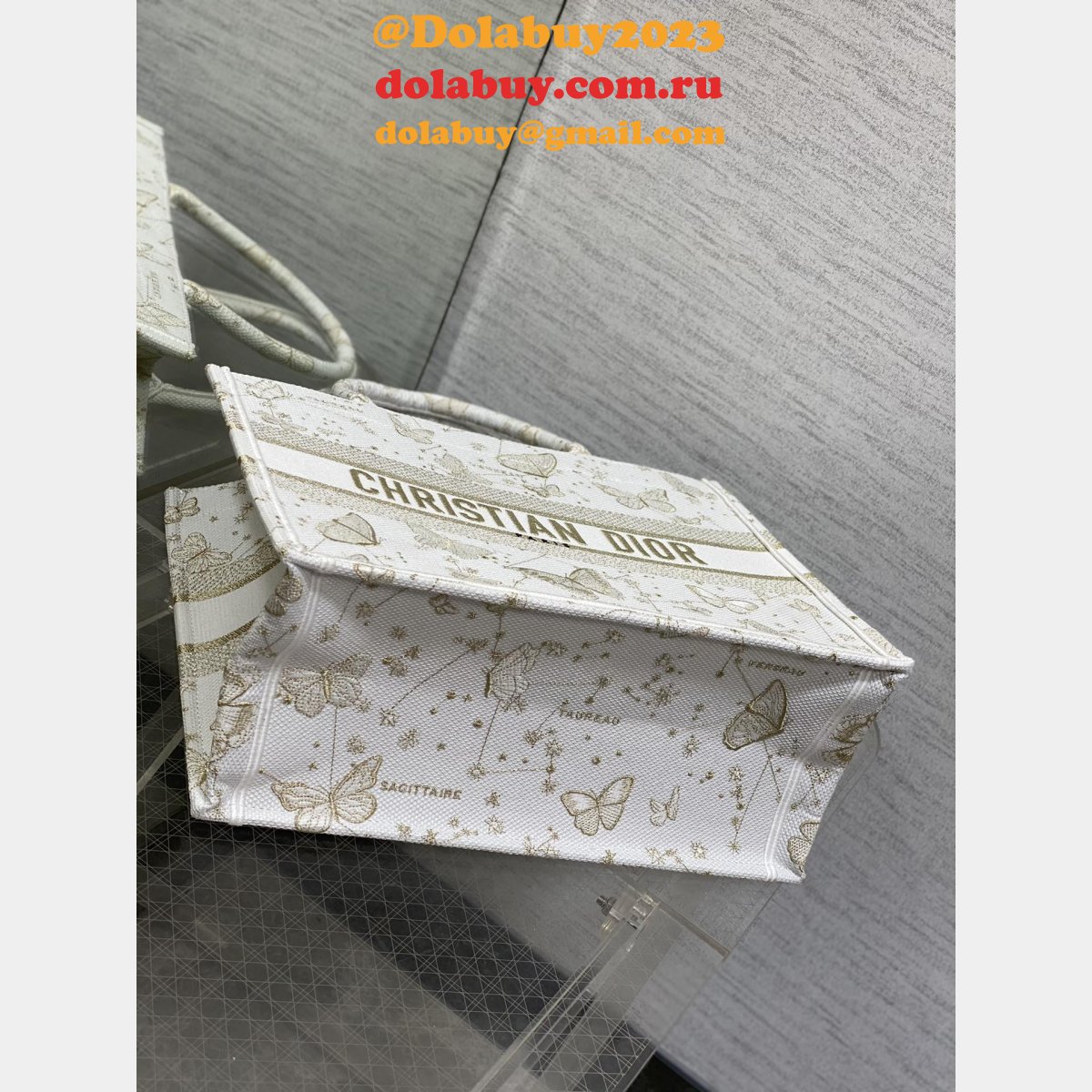 The Best Ways to Buy Dior Replica CD Book Tote Bags