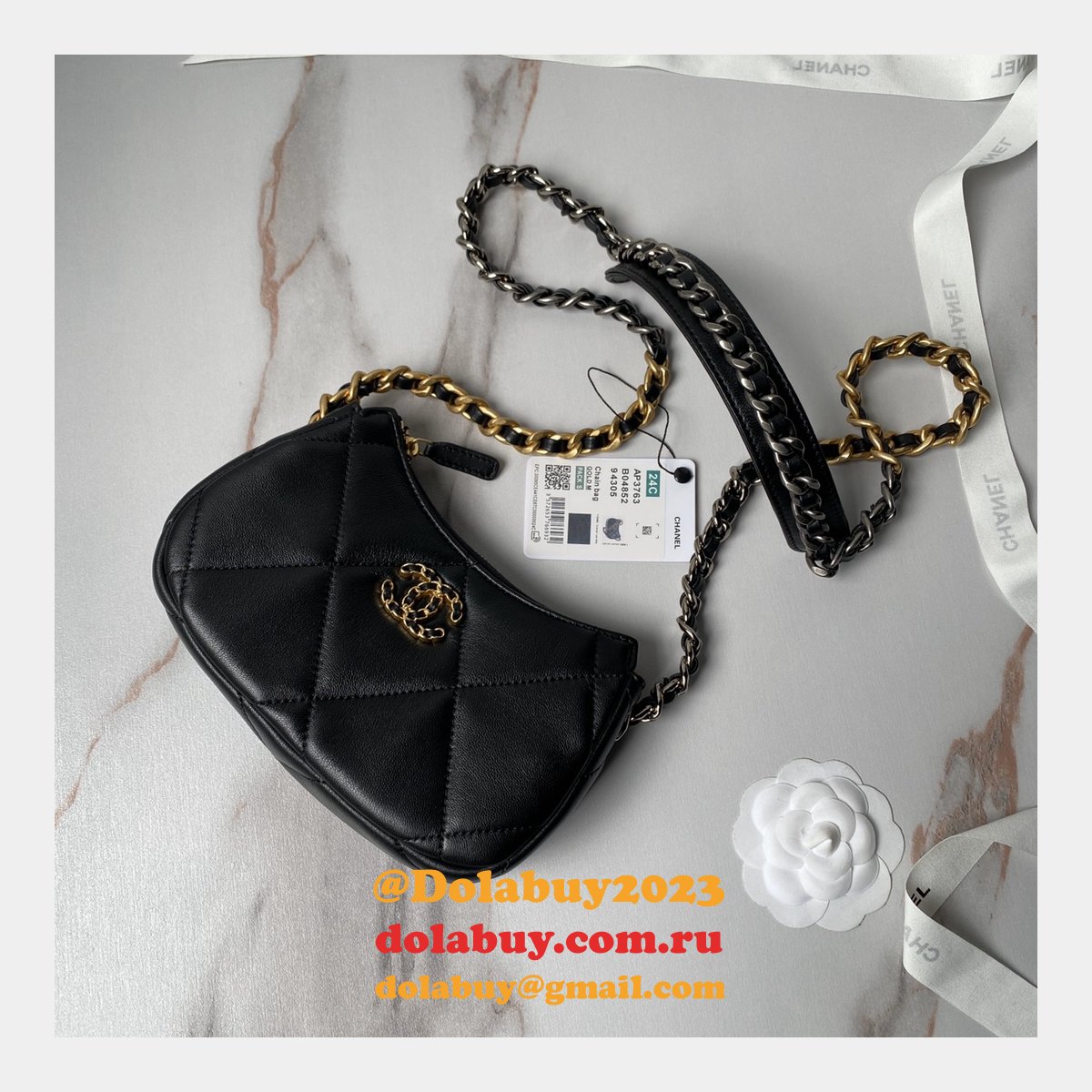Perfect AAA Dolabuy 19 Cluths Chain AP3763 Replcias Bag