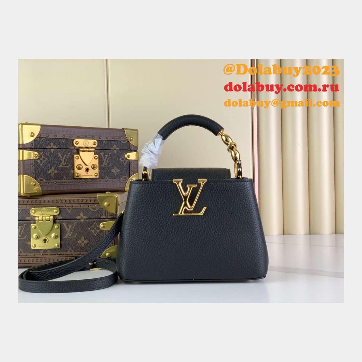 The Capucines M48865 M24989 M24698 Louis Vuitton Designer Replica Bag