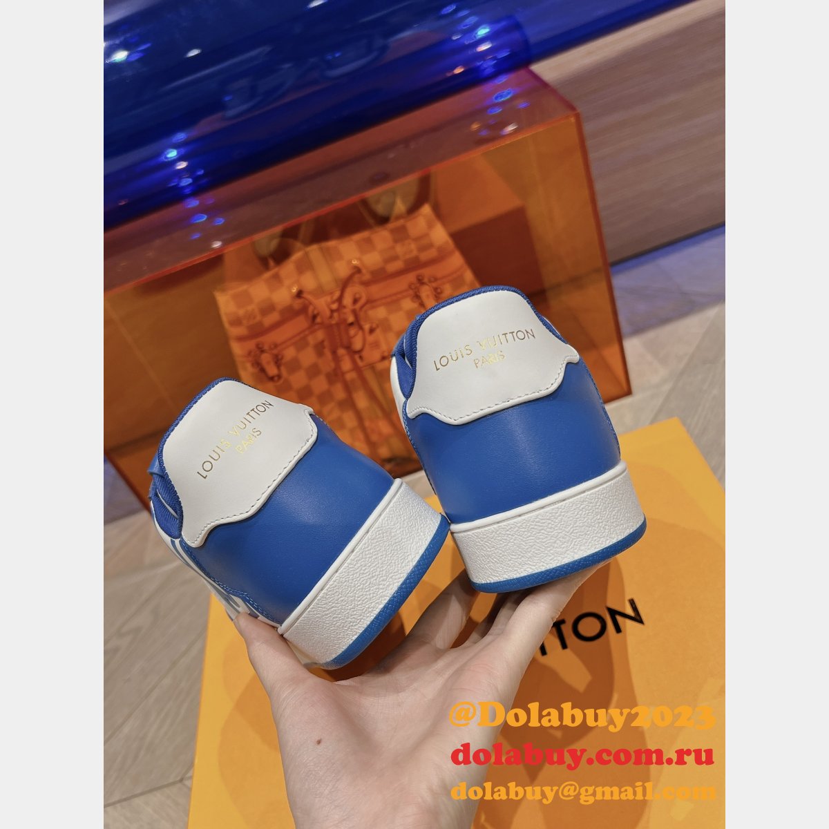 Luxury LOUIS VUITTON Rivoli Sneaker Fashion