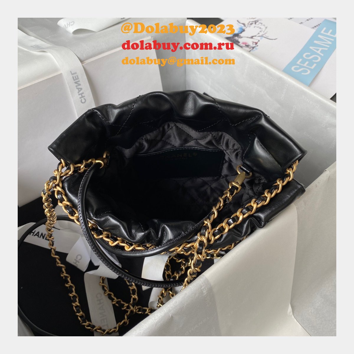 Luxury FASHION AS3980 CALFSKIN CC BAG 20CM