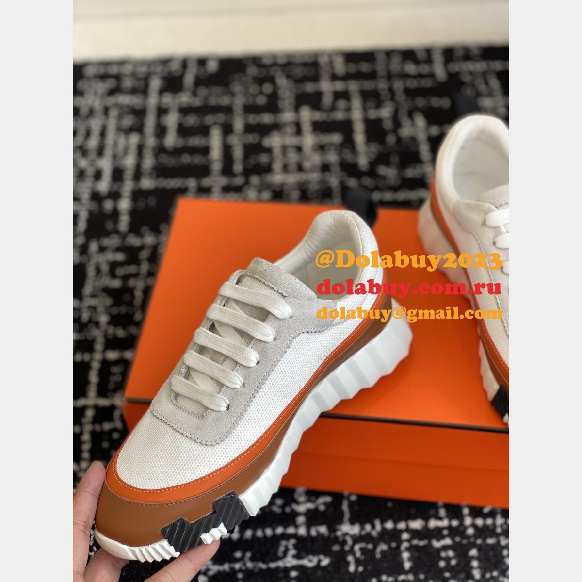 7 Star Hermes Bouncing Sneaker