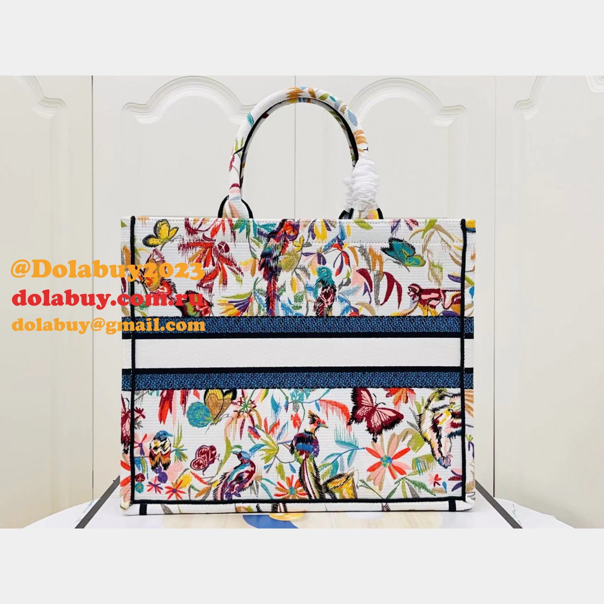 Designer CHRISTIAN DIOR CD BOOK TOTE 26.5/36/41.5CM BAGS