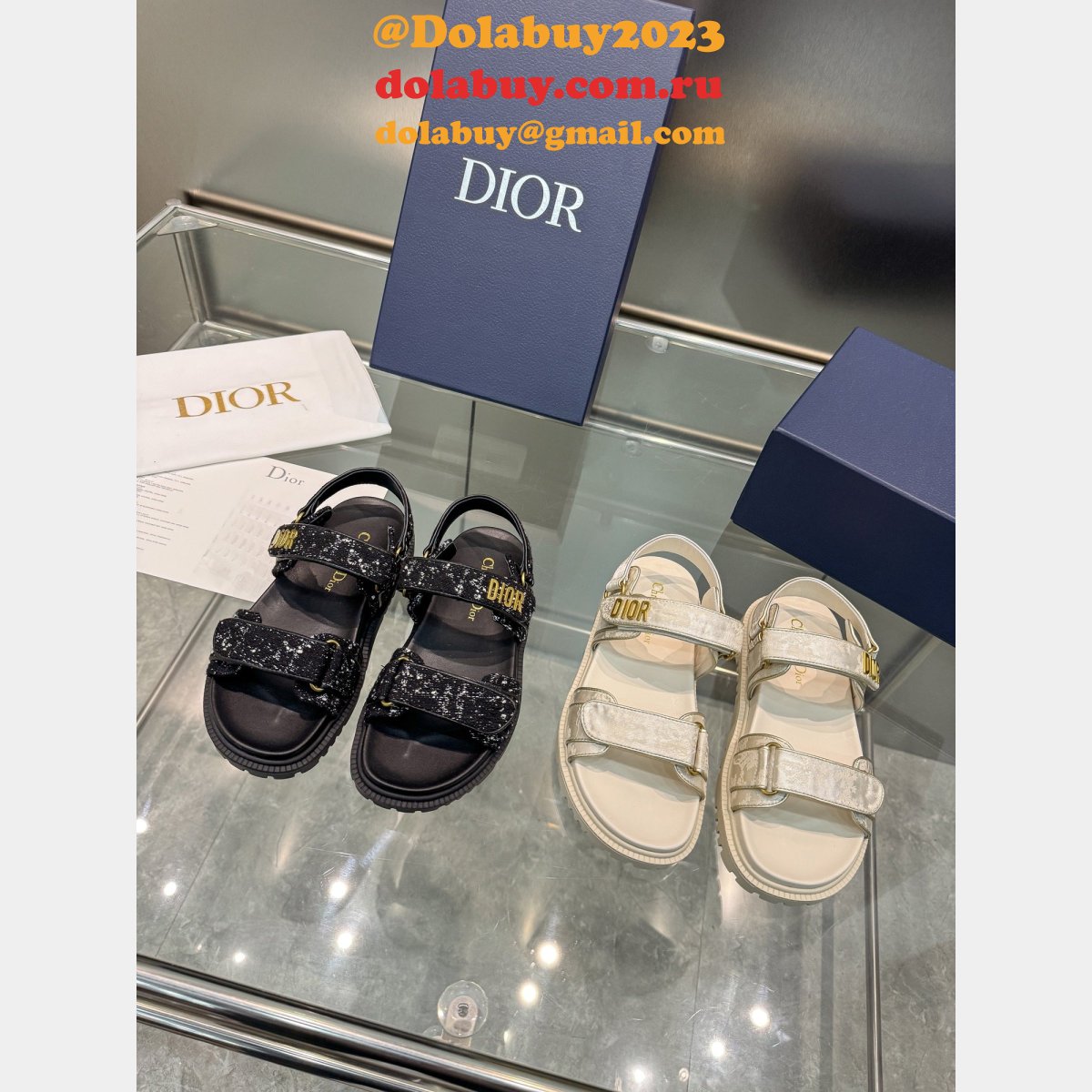 Top Quality dior Fabric with Gold-Tone Butterfly Dioract Sandal