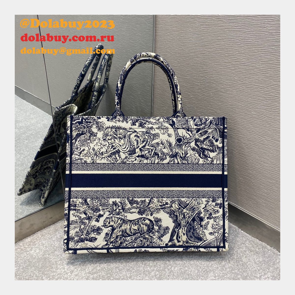 Best Christian Dior CD Book Tote Tiger High Quality Bags