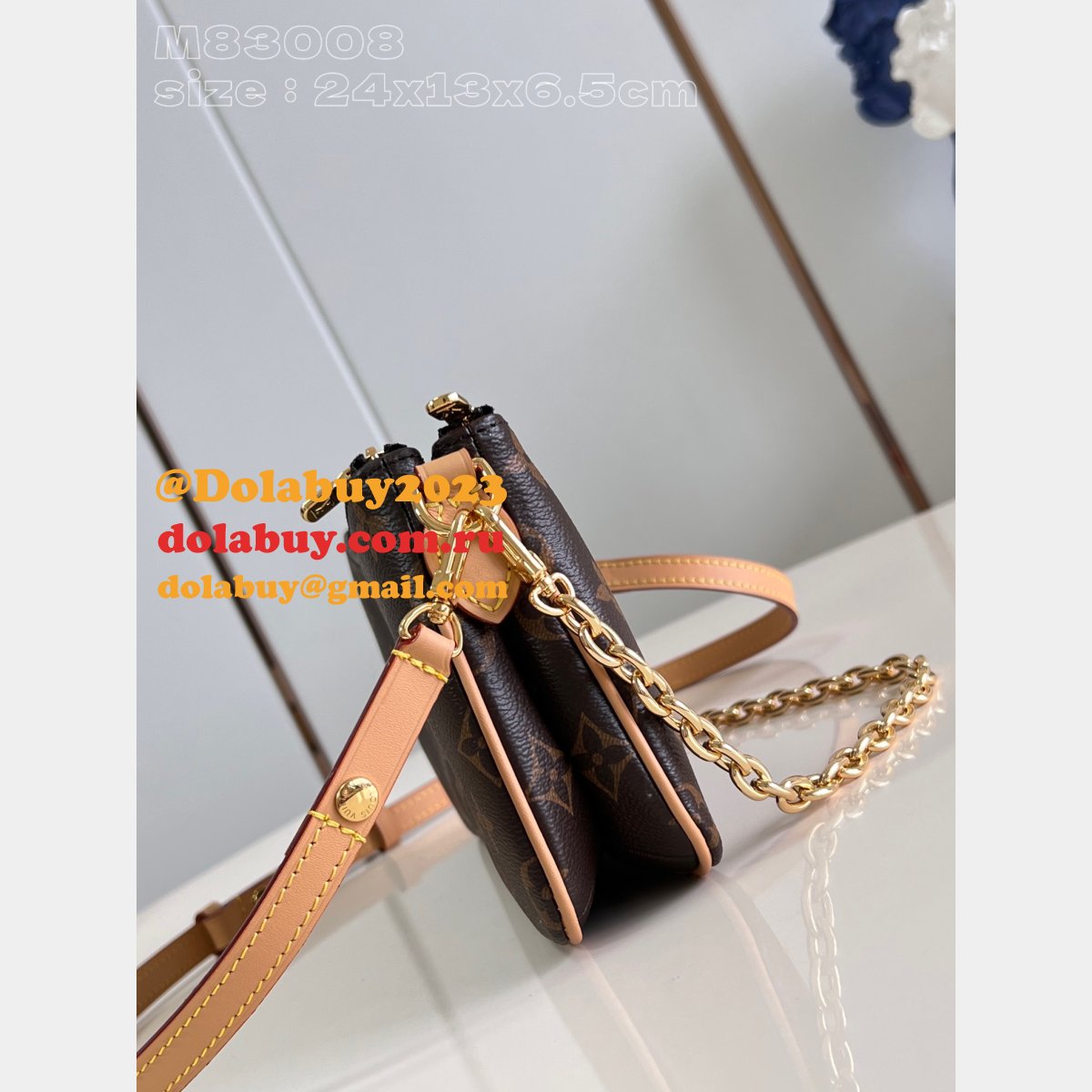 Liv Pochette Monogram Gifts M83008 Knockoff Louis Vuitton Bag
