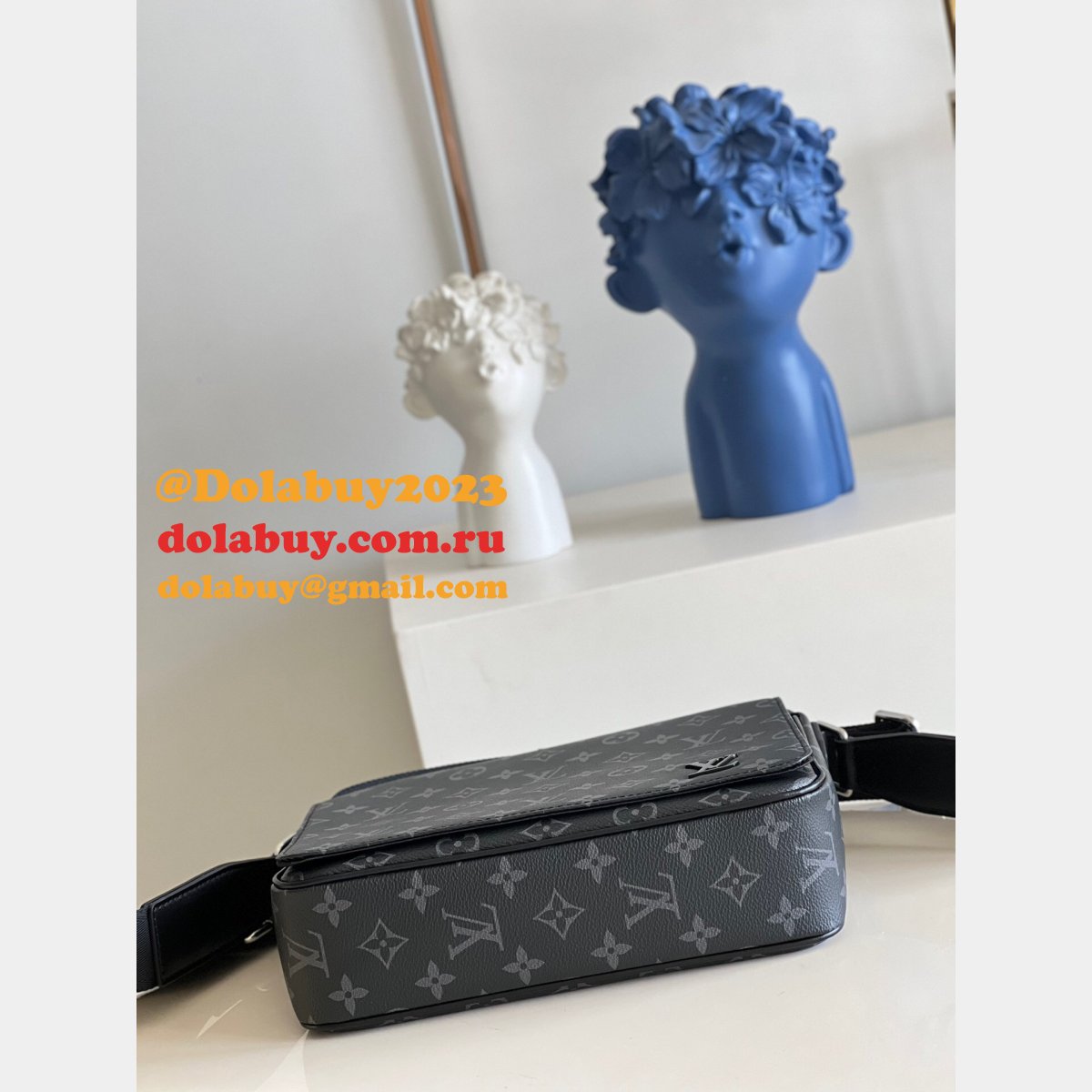 Louis Vuitton AAA Men