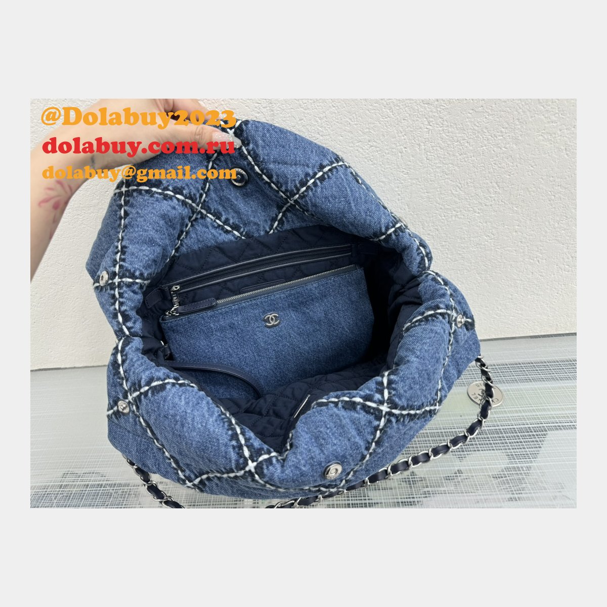 Top Quality CHANEL 22 denim bag AS3260