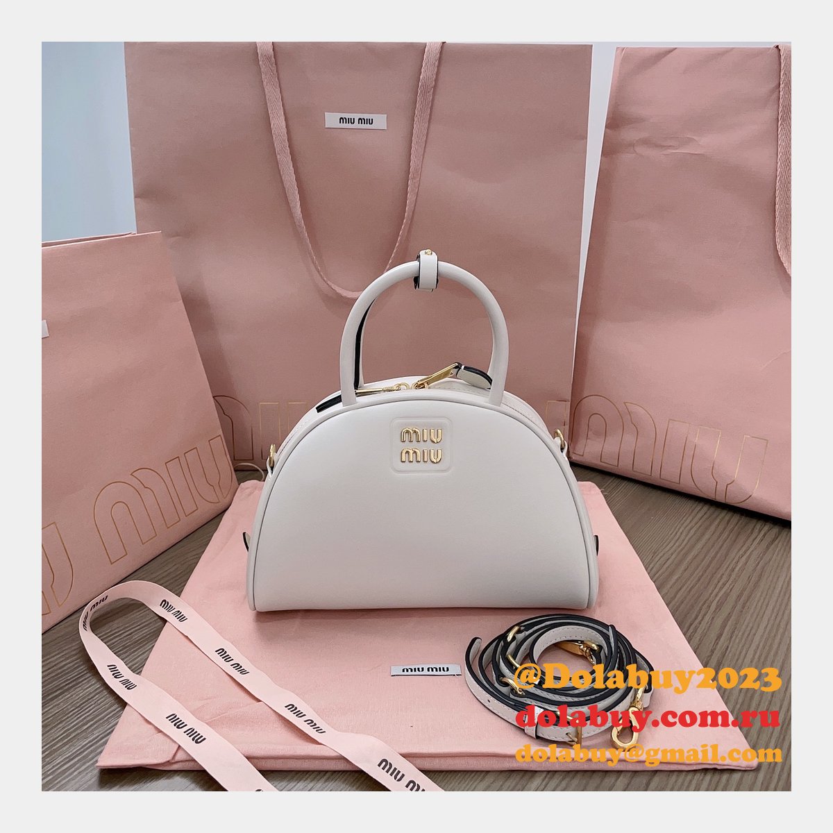 Miumiu 7 Star 5BB157 Designer Replicas Dumplings Handbag