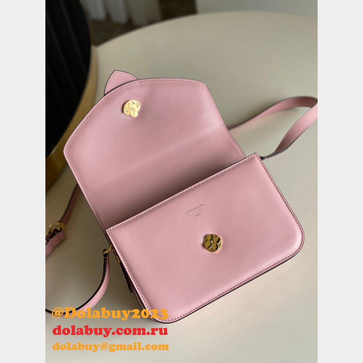 Louis Vuitton Replica Pont 9 Luxury M55948 Pink Leather