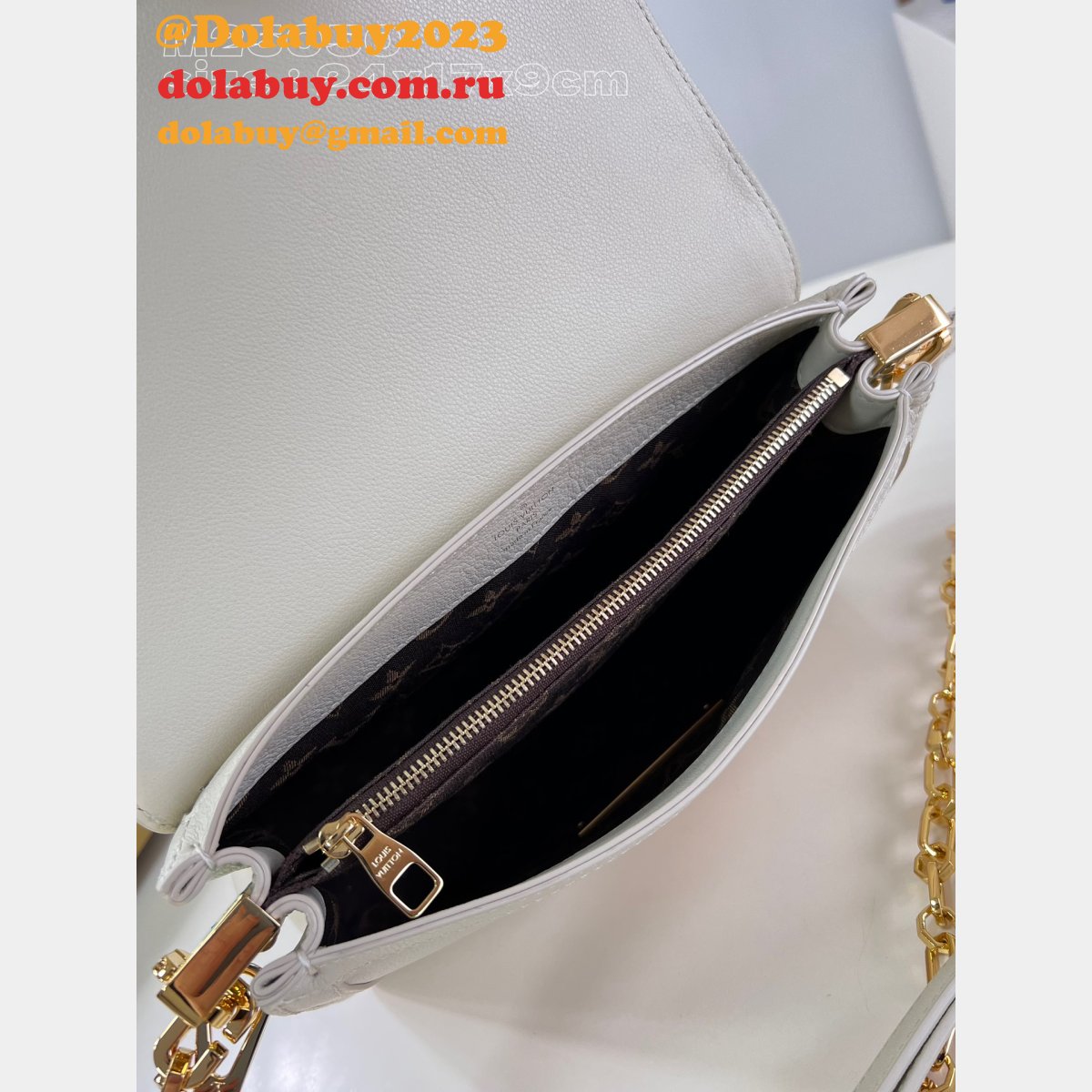 Sale Fake Louis Vuitton Dauphine Soft MM H27 M25209 Bag