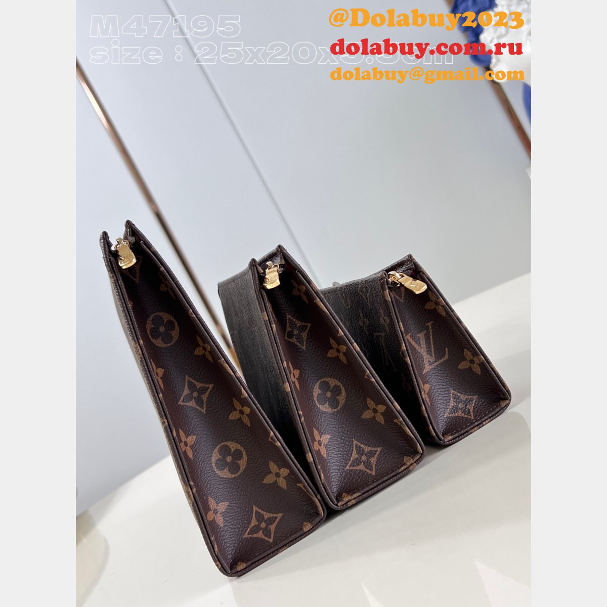 High Quality Trio Toilet Pouch LV M47195 Replica Handbags Online Sale