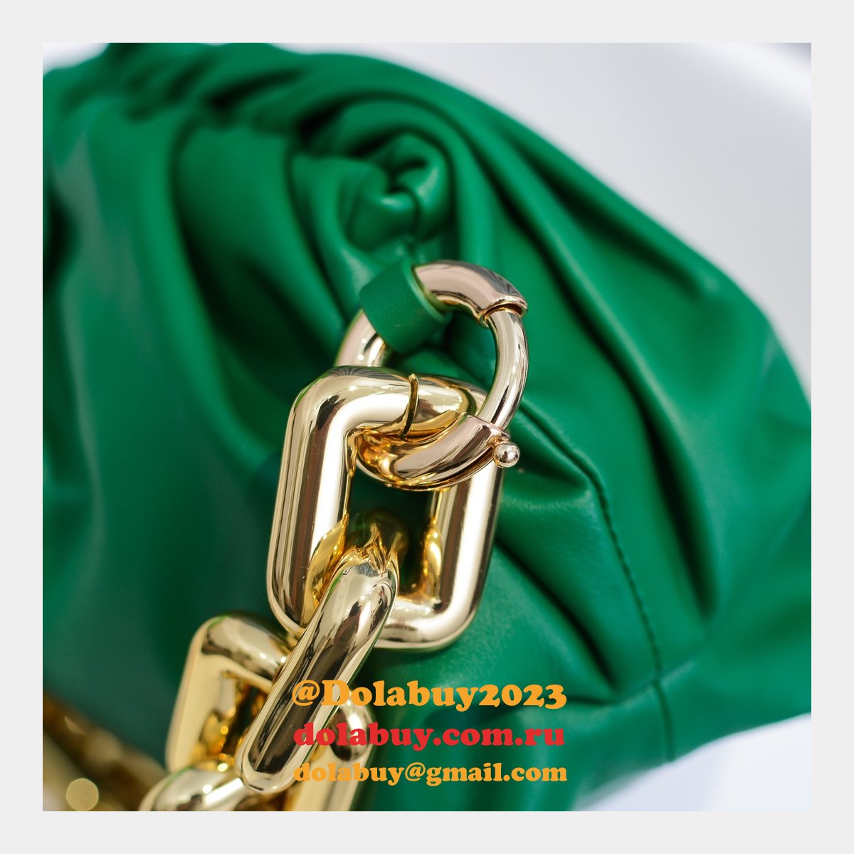 where to find the best replicas b0tte*a Ven*ta 30cm chain pouch bag dupes