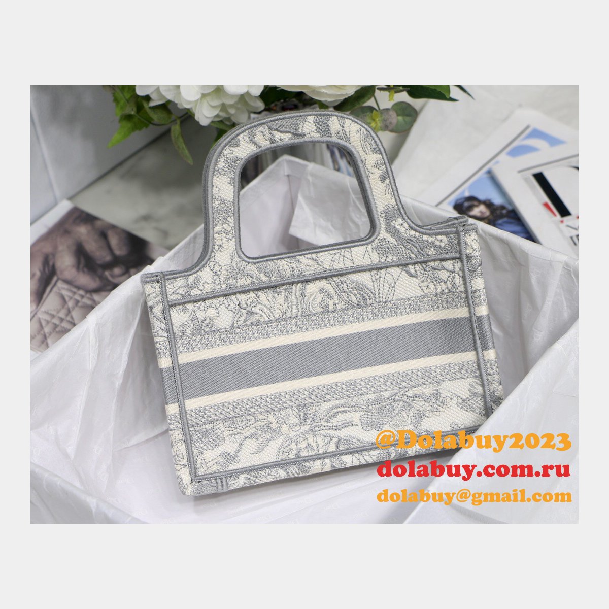 Top Quality Dior Replica Mini Book Tote Bag 22CM Canvas Embroidered