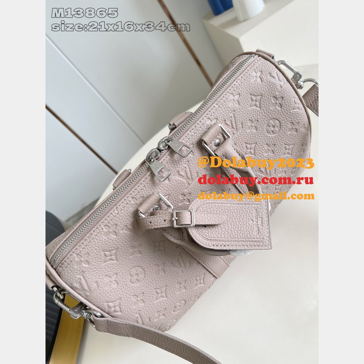 Keepall Bandoulière 35 Taurillon Monogram M13865 Louis Vuitton Travel Bag