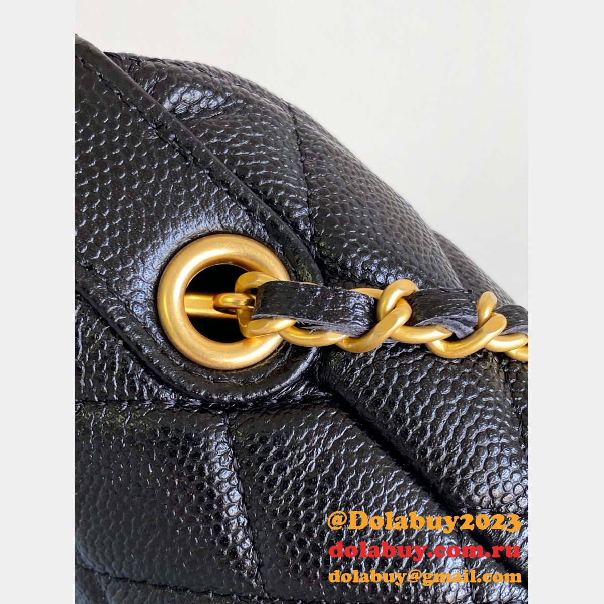 Perfect Replica Chain AP4484 Gabrielle Black Handbag