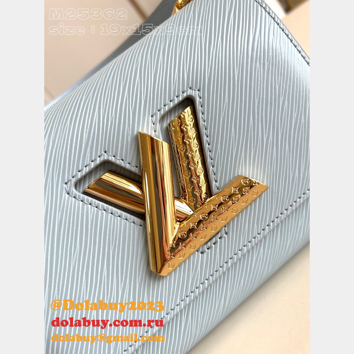 Twist Louis Vuitton Epi 7 Star Copy M25360/M25362 Shoulder Bag