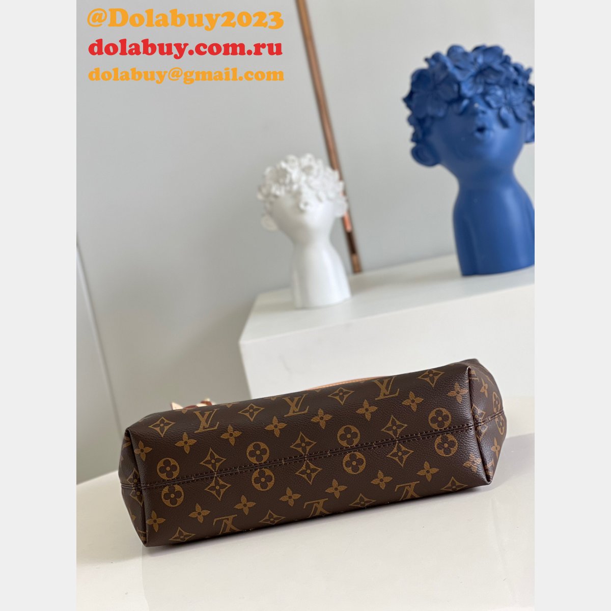 Replica Louis Vuittons M43703/M43701 Graceful PM Bag Monogram