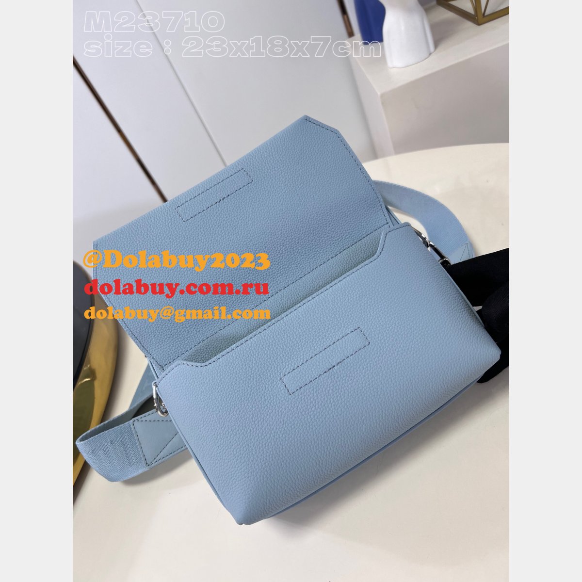 7 Star Fastline Messenger LV Aerogram M23710 Replica Louis Vuitton Bag