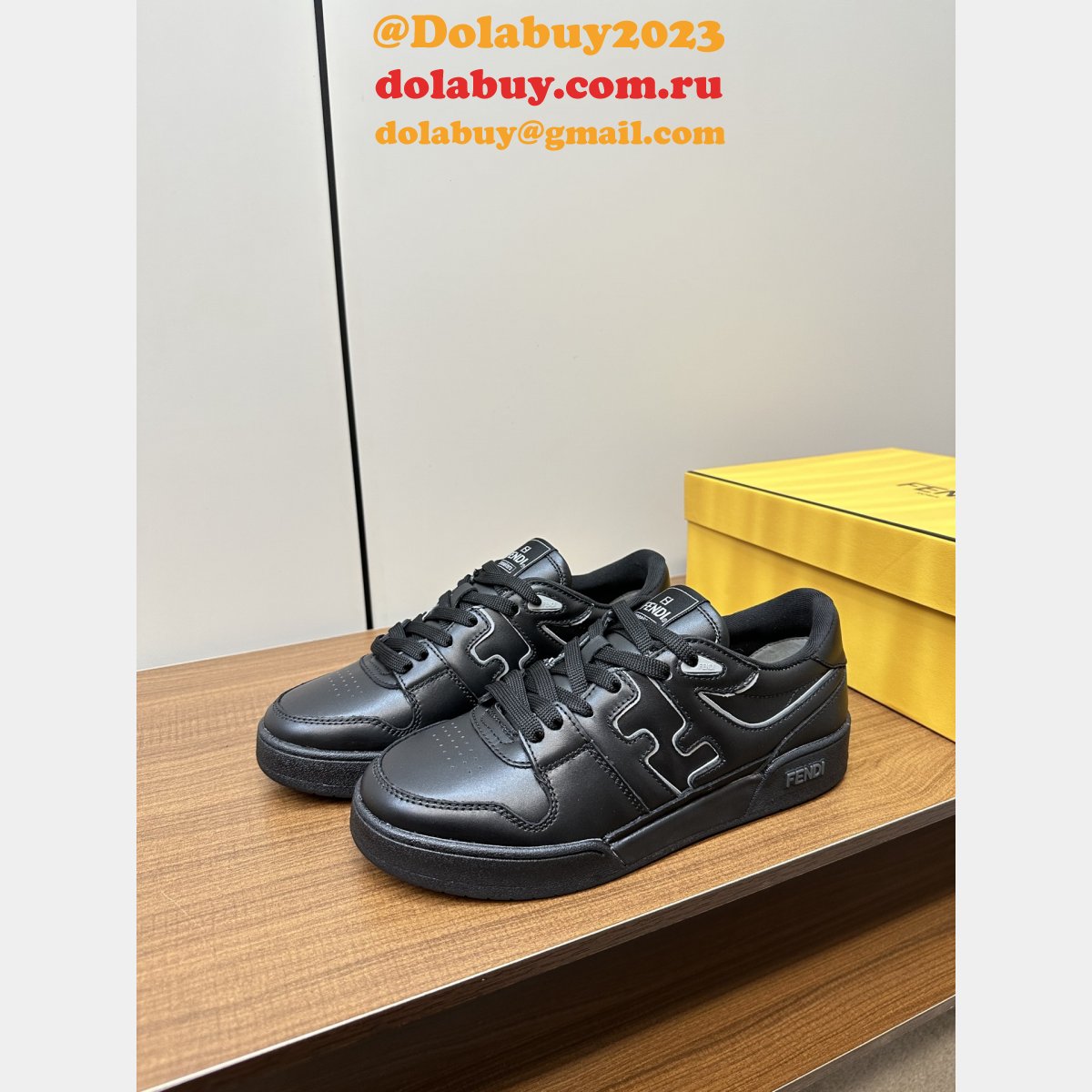 F**di match low-top sneakers