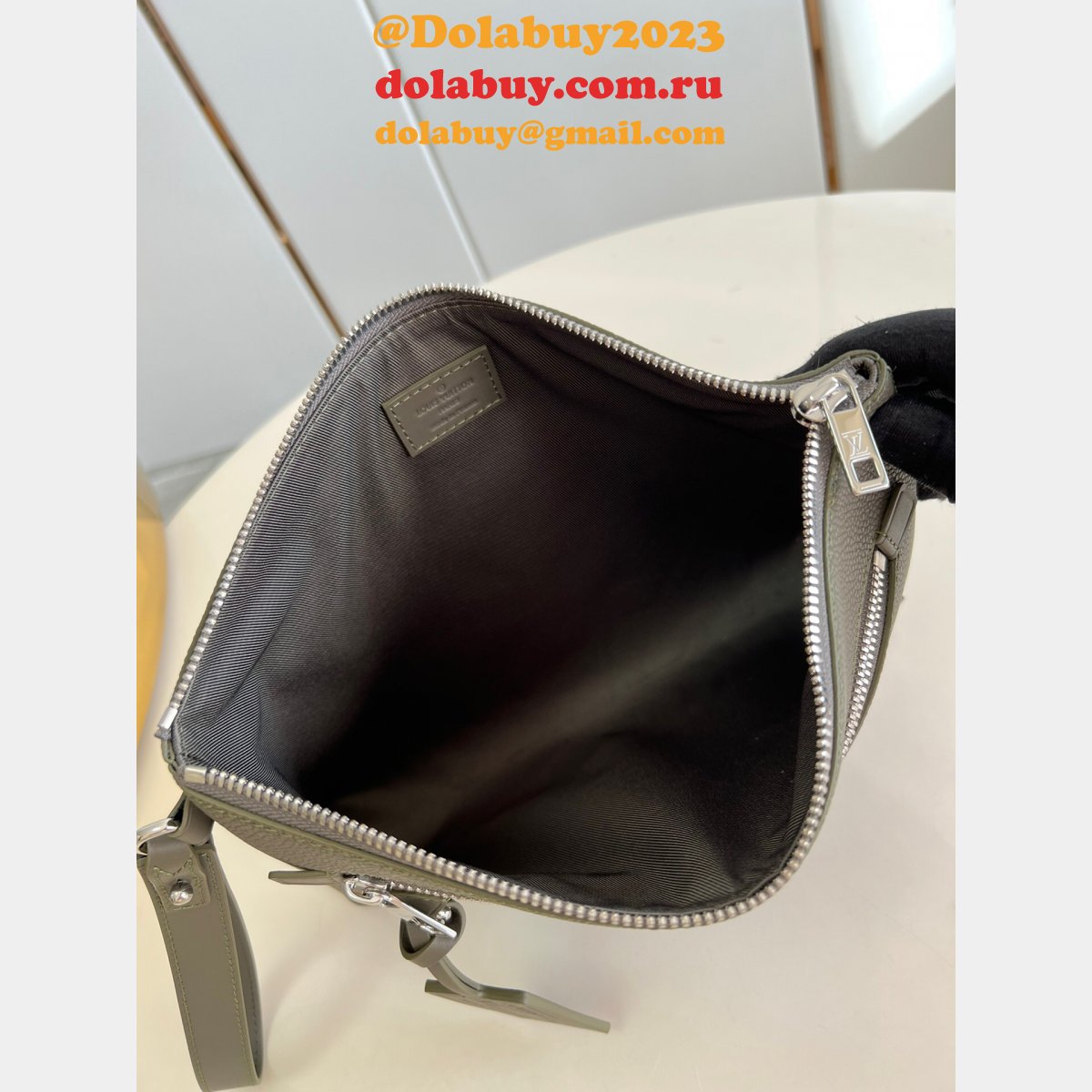 The Best Louis Vuitton Dolabuy M69837/M69835 Ipad Pouch LV AEROGRAM Wallets
