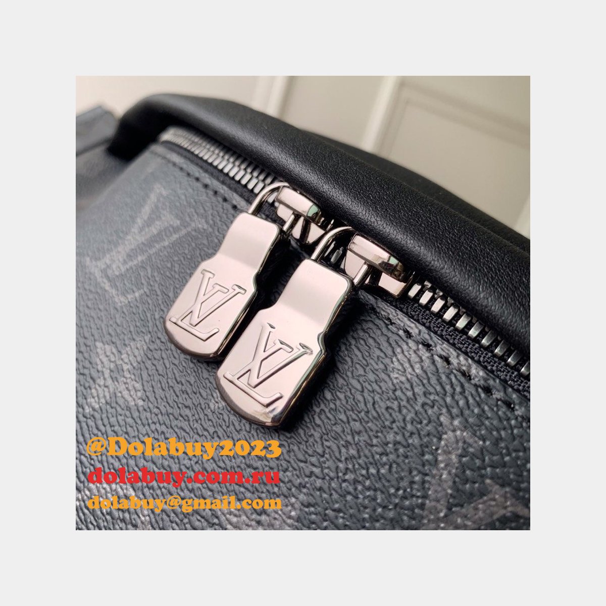 Top Quality Louis Vuitton Replicas Monogram Canvas Bumbag M44336 Black