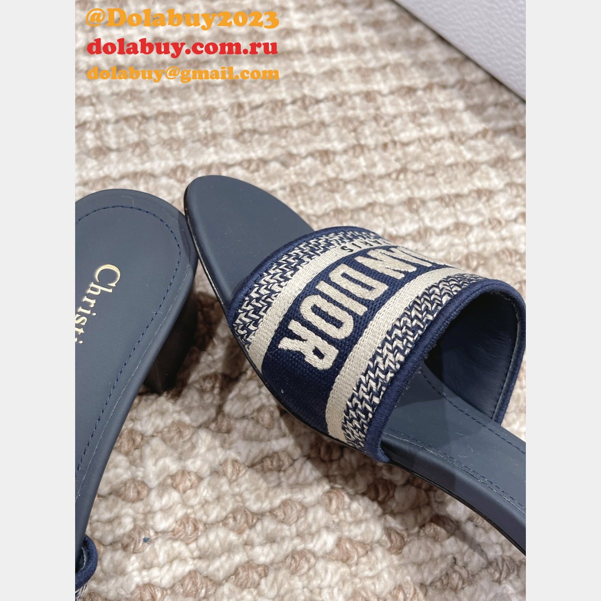 Replica Designer Dior Dway One-word embroidered slippers Shoes Online