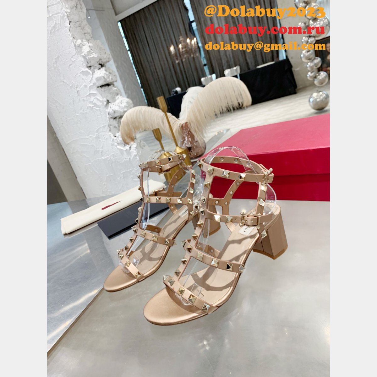 Replica valentino ROCKSTUD CALFSKIN ANKLE STRAP SANDAL