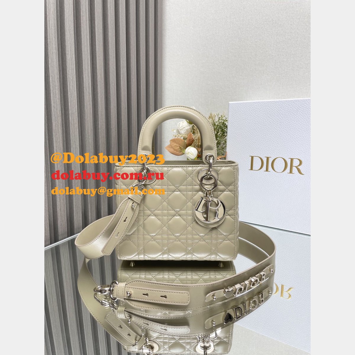 Perfect DIOR lady lambskin 20CM HANDBAG Inspired