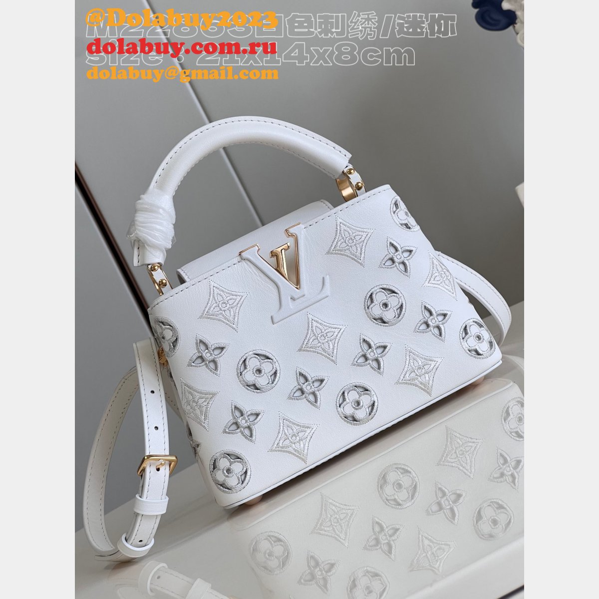 Fashion M22863 Capucines Replicas Louis Vuitton High Quality Bag