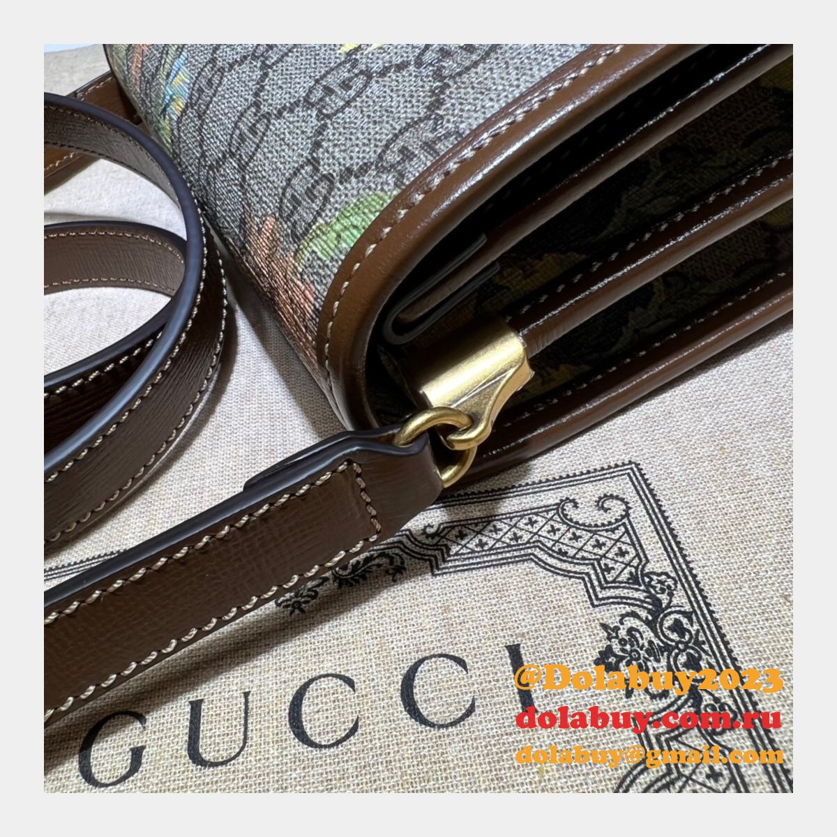 the highest quality fake G*u*i 671620 shoulder bag with interlocking g