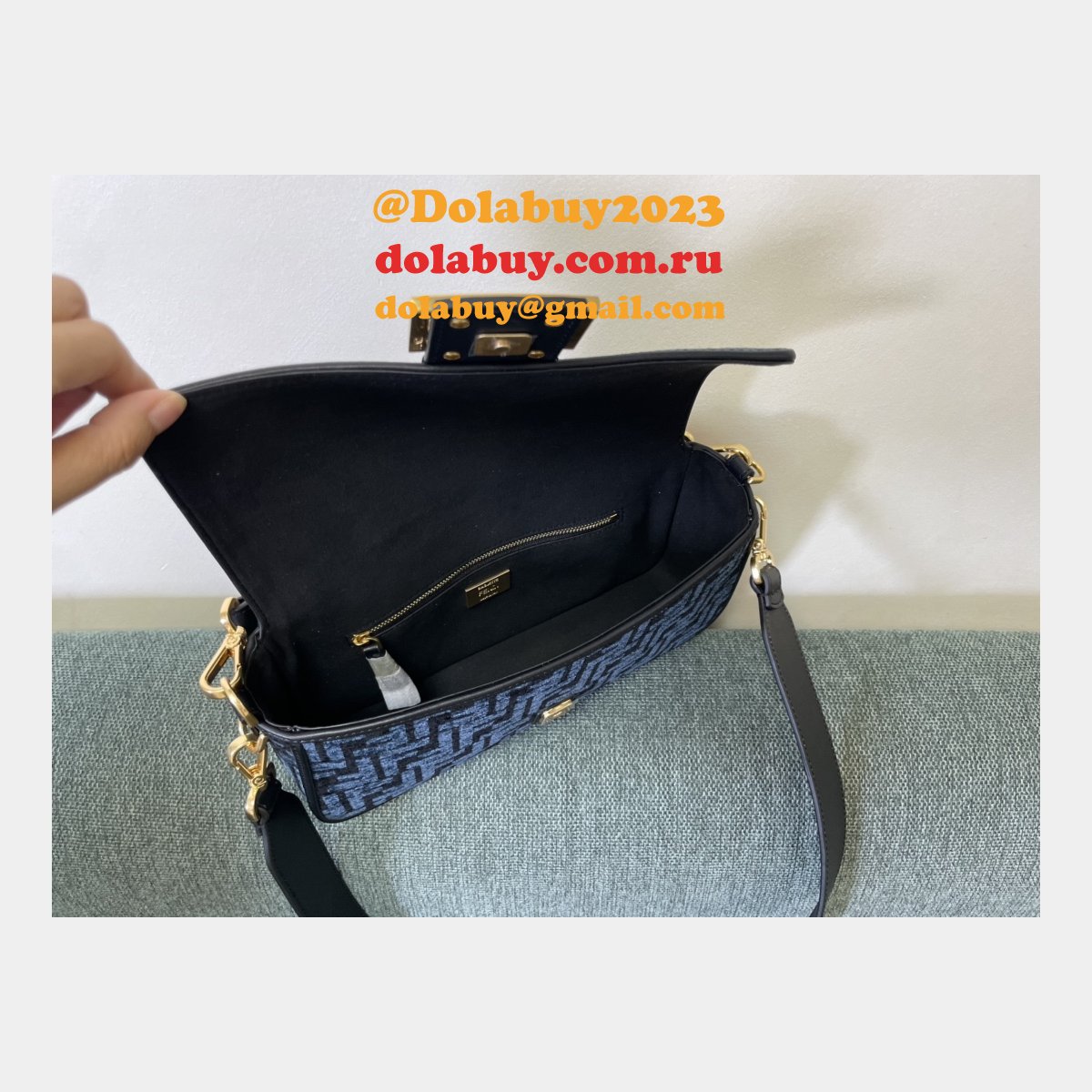 F**di baguette luxury replica iconic 8579 every designer