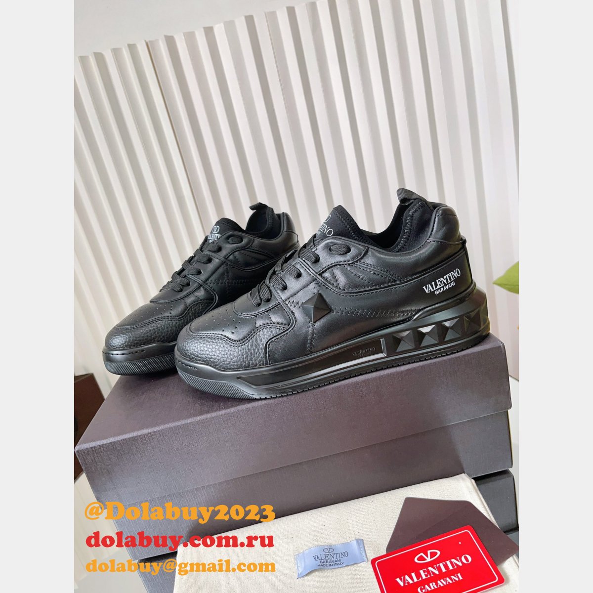 Replica Valentino Socks Shoes Cheap 1:1 Sale